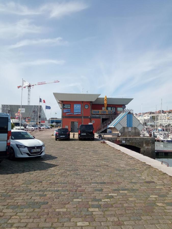 Miraflores Bateau-hôtel